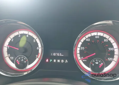 2016 Dodge Grand Caravan Sxt z USA, uszkodzony, nr VIN 2C4RDGCG6GR201737